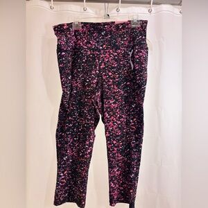 Livi Active Black Capri Leggings with Pink Splatter
